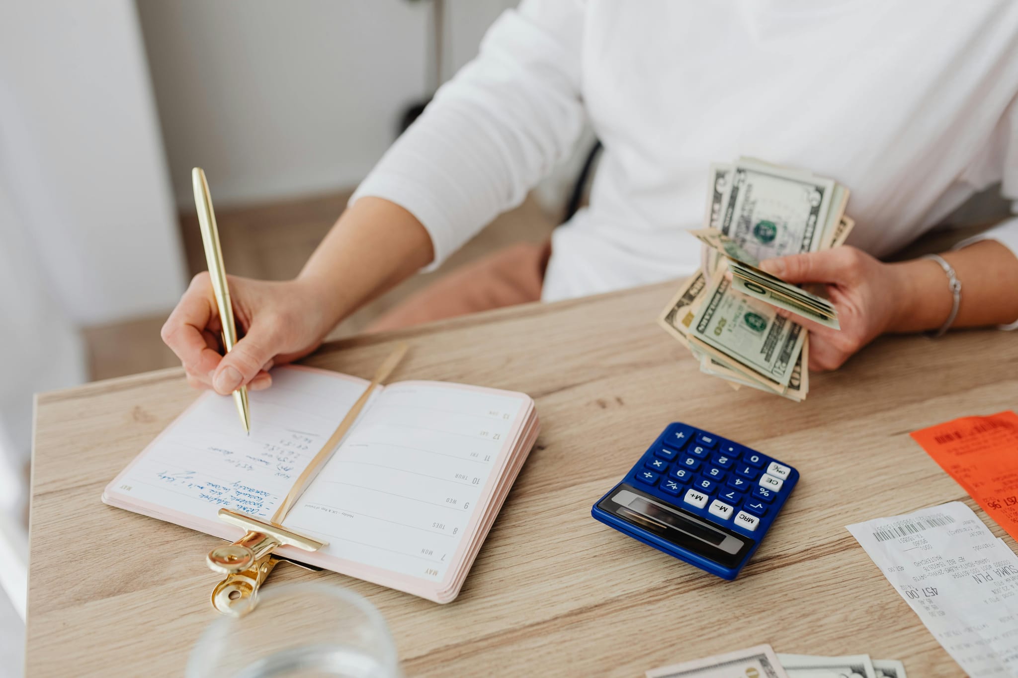 Family Loan Calculator: Calculate Interest-Free Loans Today