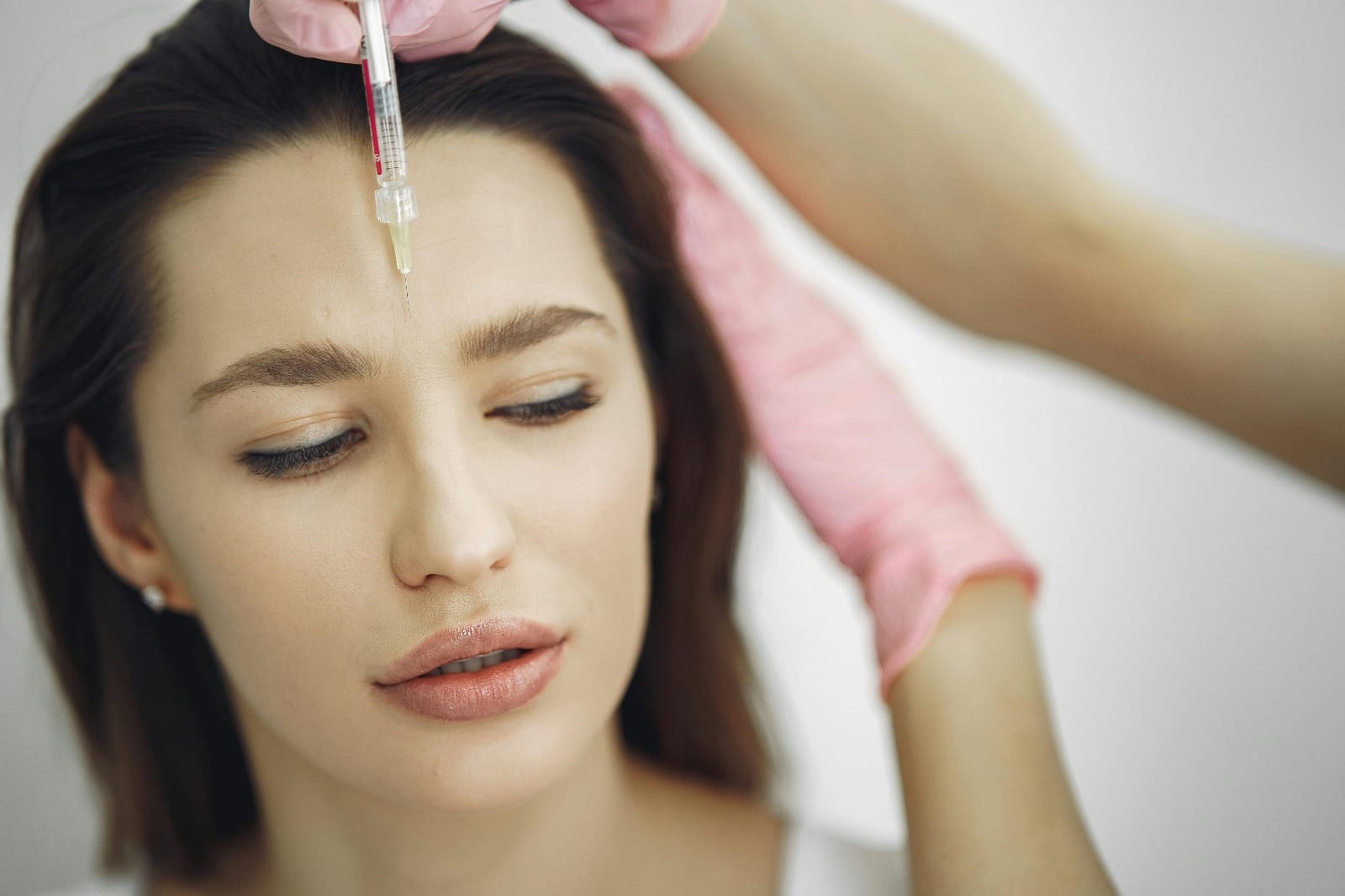 5 Powerful Face Treatments to Boost Your Confidence Today